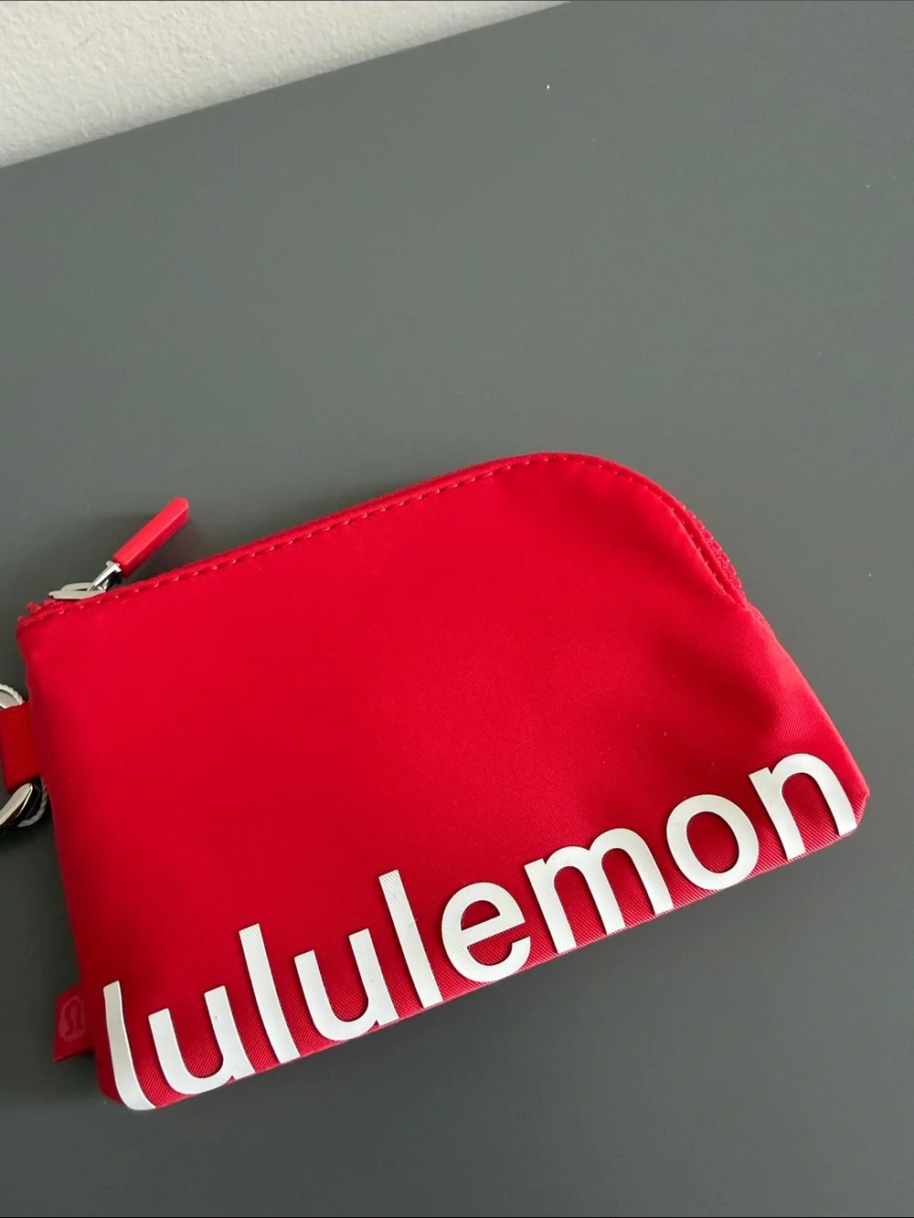 Lululemon Red Clippable Card Pouch - NWT